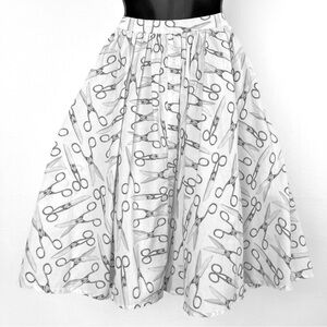 Modcloth Fervour Scissors Print Circle Swing Skirt in White Cotton XS